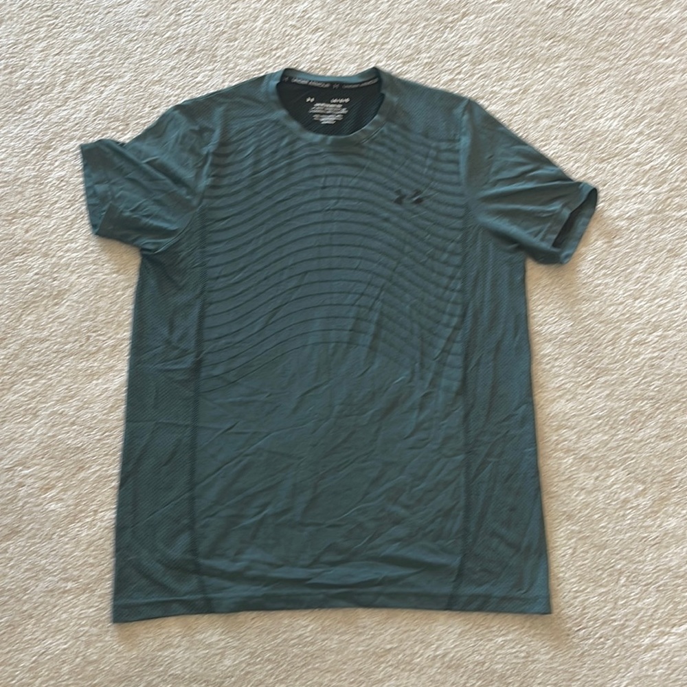 Men’s Under Armour Gym Exercise Shoet Sleeves Shirt Size Large L